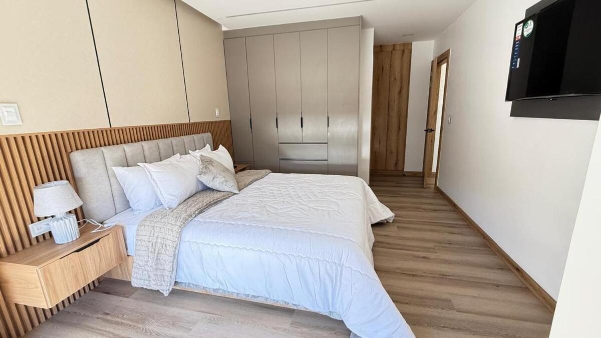 Suite Moderna A Estrenar En El Corazon De Cuenca Exterior foto